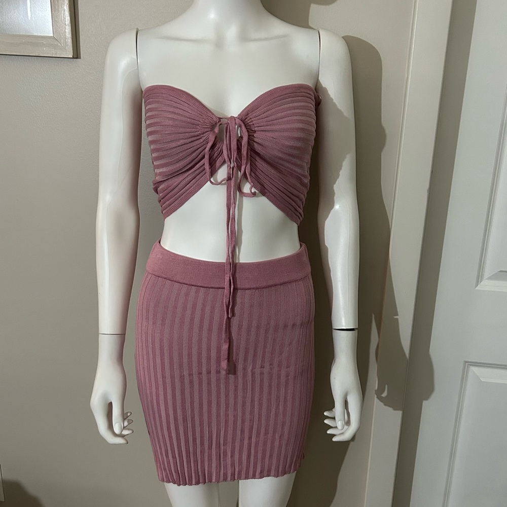 NWT! Le Lis Halter Top and Skirt Set Ribbed Dusty Rose - available in S, M + L